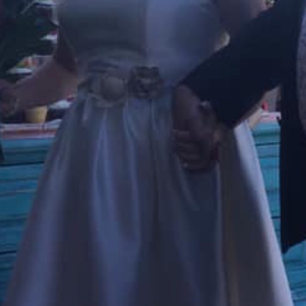 Wedding Dress - Picture 2 of 4